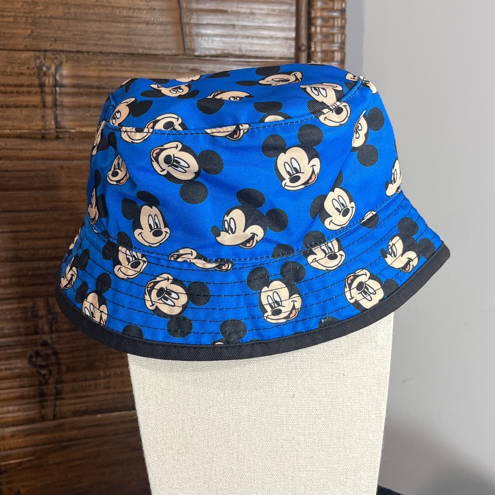 Disney Junior Royal Blue Mickey Mouse Bucket Hat, size OSFM child / toddler